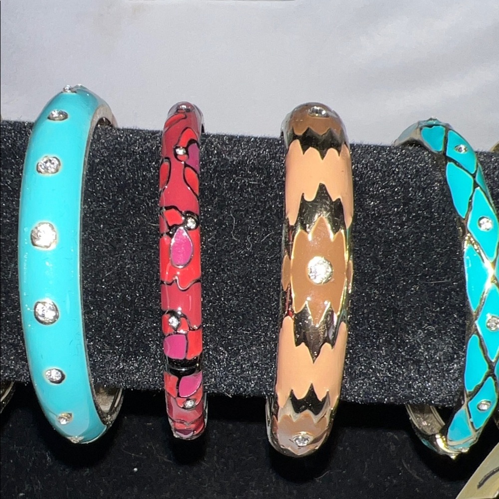 Chic Multicolor Bangle Bracelets - Picture 7 of 12